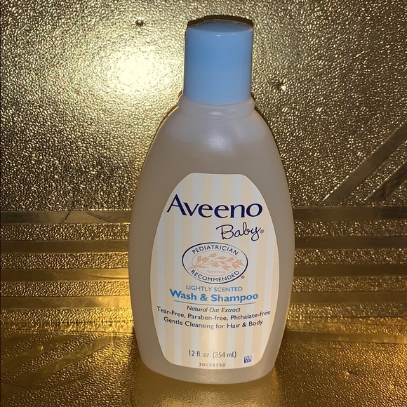 AVEENO BABY wash&shampoo and Daily moisture lotion - Picture 3 of 5